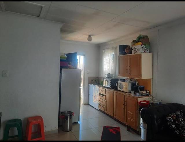 2 BEDROOM HOUSE FOR SALE IN SAVANNA CITY